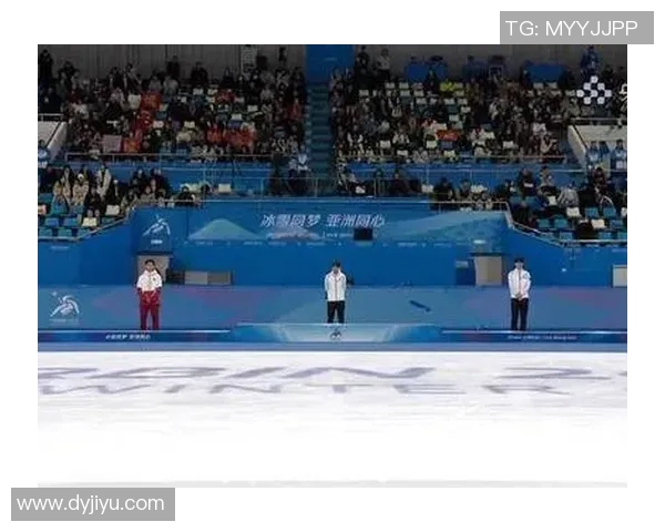 荣耀加冕时刻，广东队携家人定格欢庆瞬间